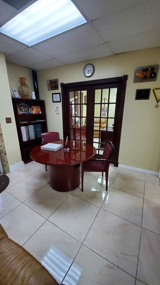 11 W Darlington Ave, Kissimmee, FL 34741
